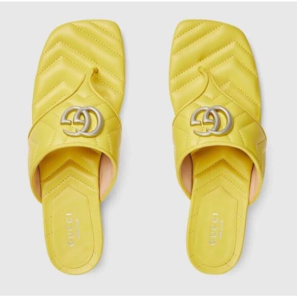 Gucci Marmont Chevron Double G 37/ US 7 Thong Sandals Lime Yellow Leather NIB - Picture 3 of 13